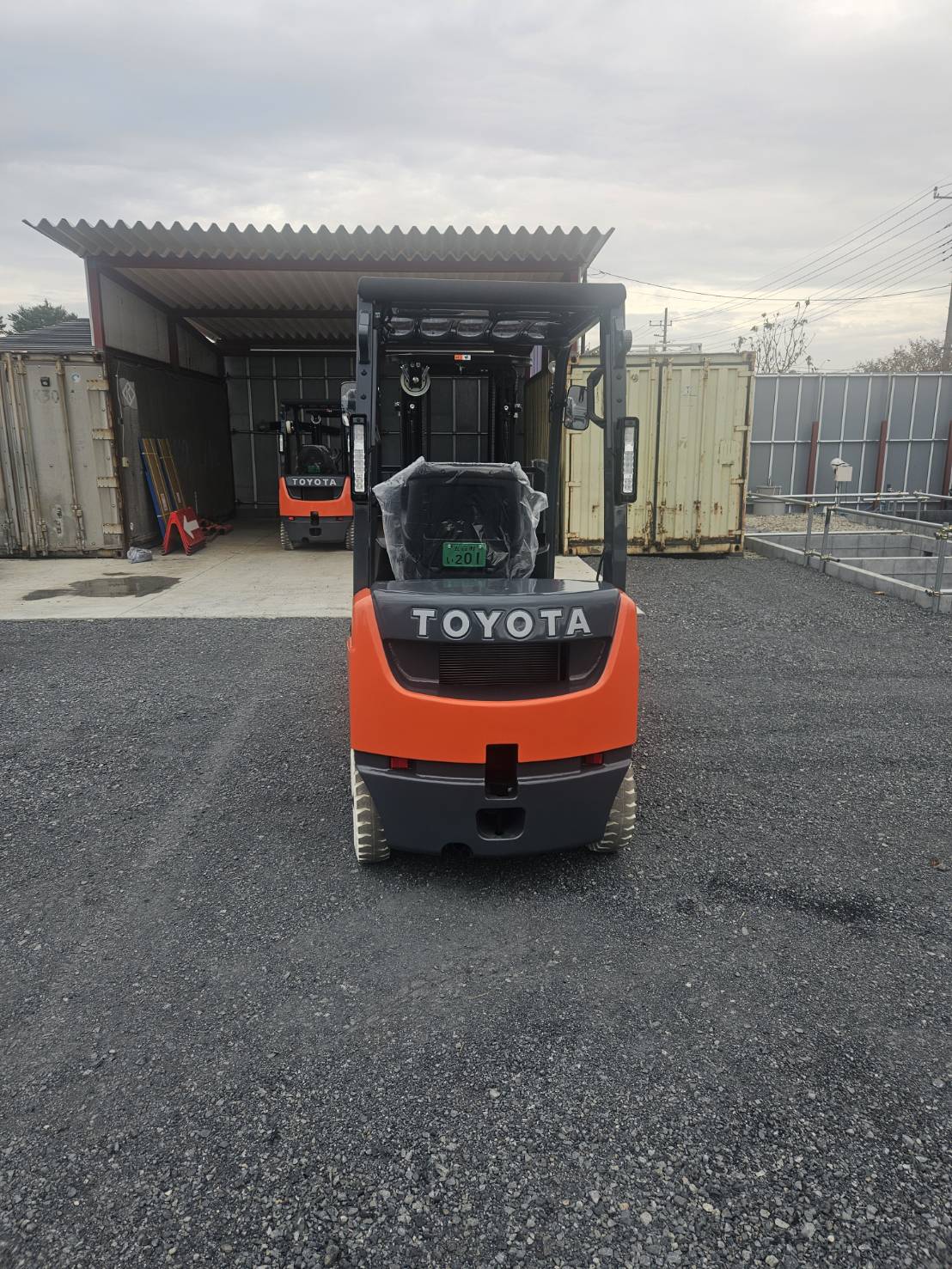 フォークリフト1.8t