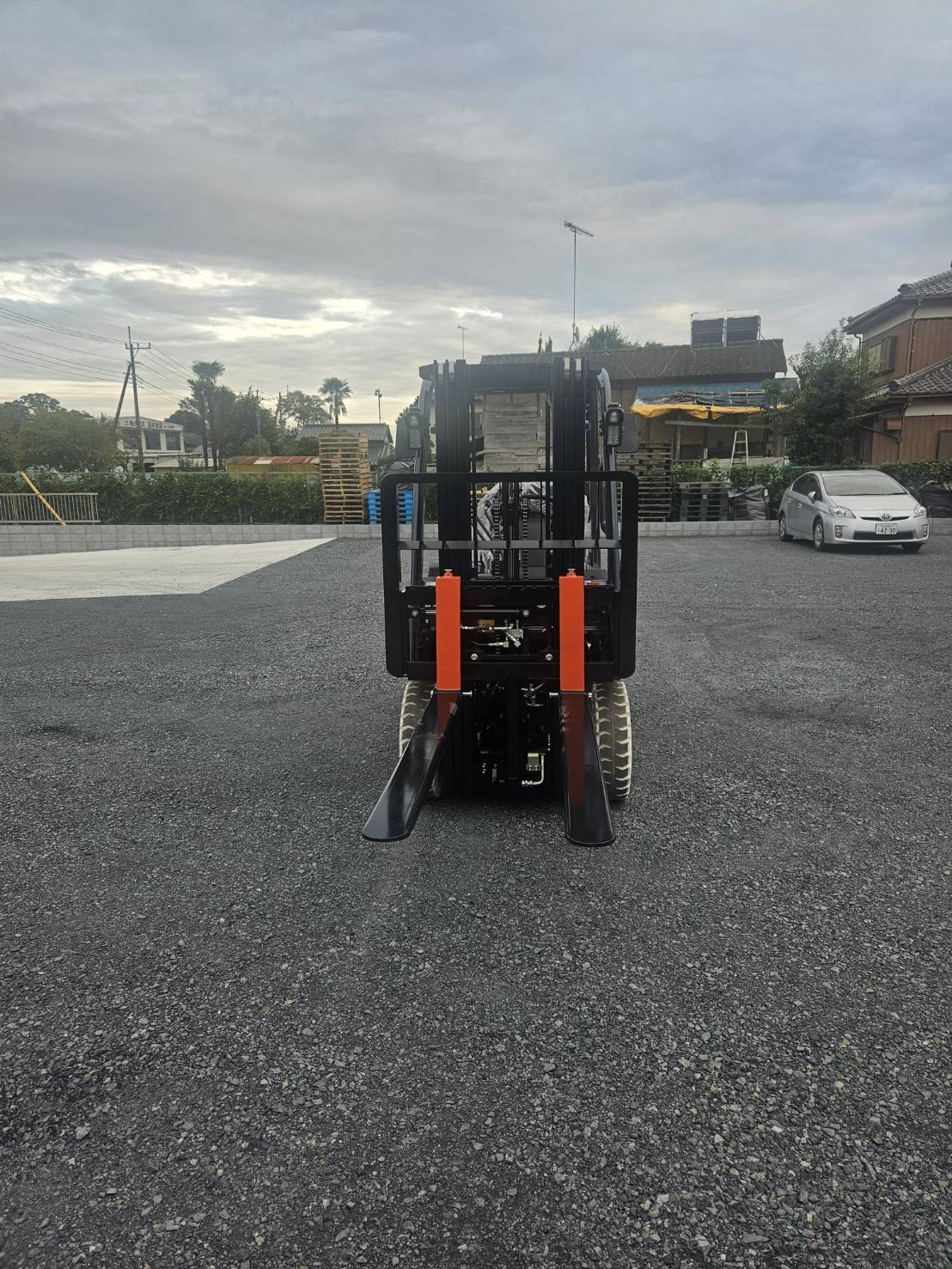 フォークリフト1.8t